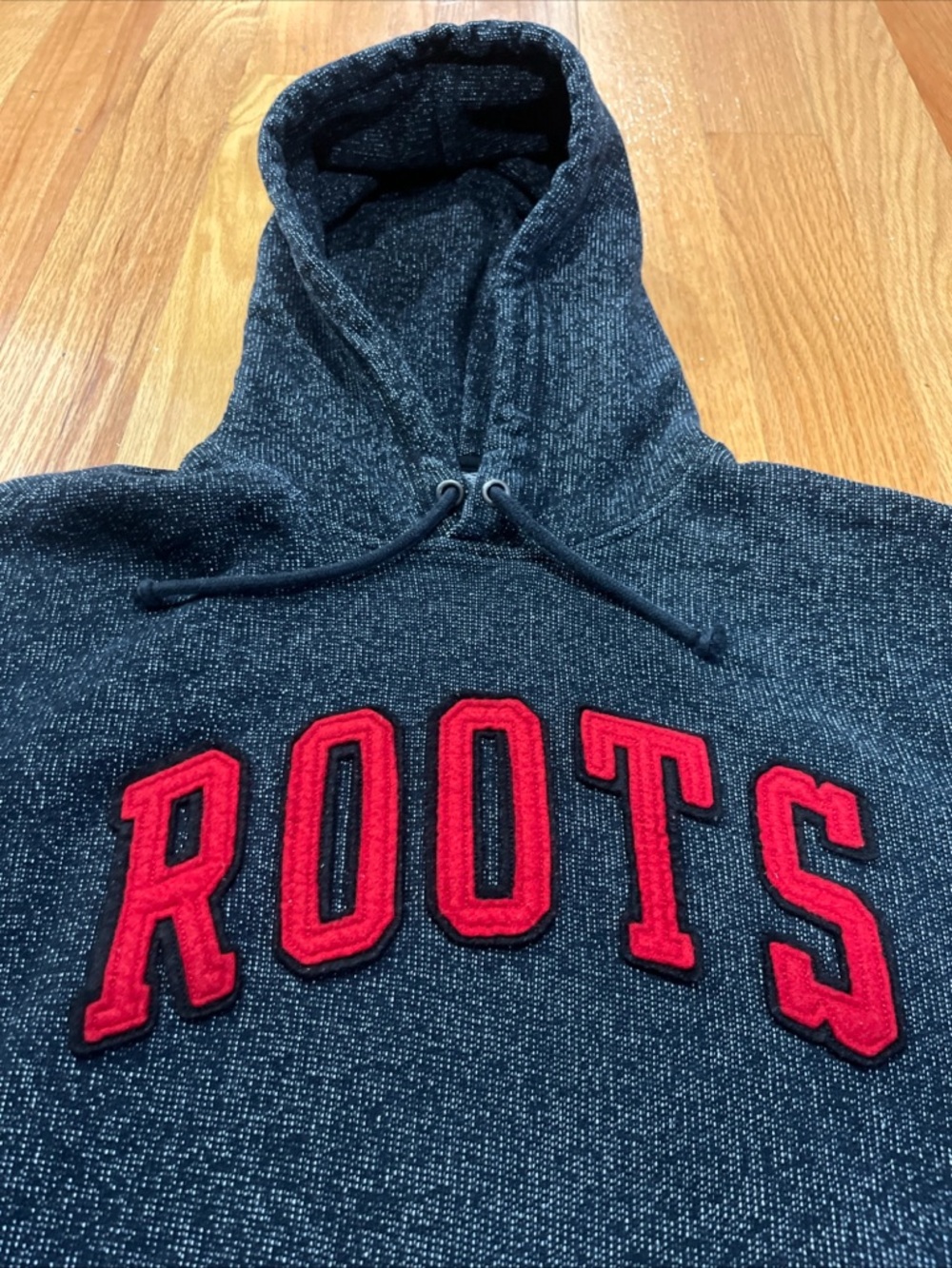 Genuine Roots Cabin Canada Hoodie Men’s Size Medium Sweater - Picture 2 of 5